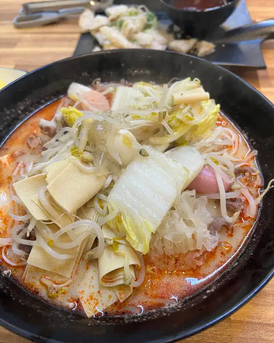 매콤한 국물에 볶아진 쭈꾸미
