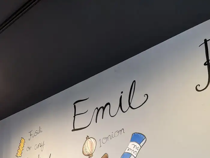 Emil 글씨