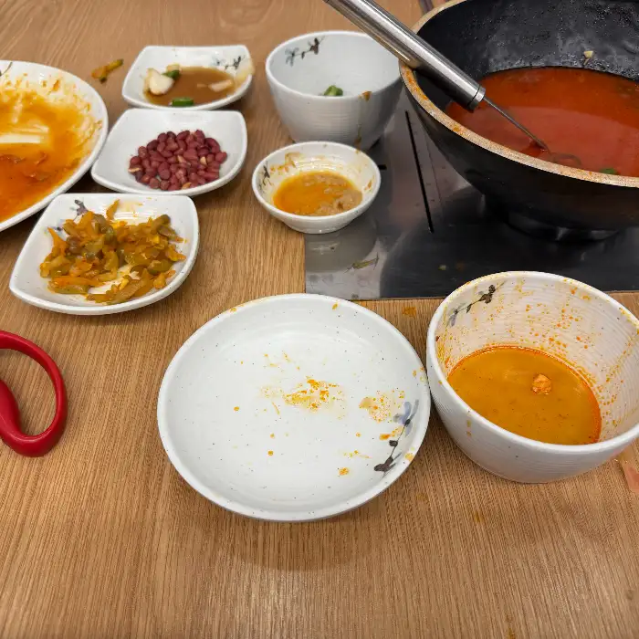 먹음직스러운 마파두부와 볶음밥