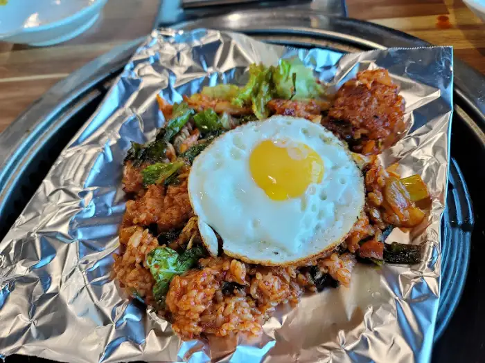 치즈 계란말이와 닭불고기 볶음밥
