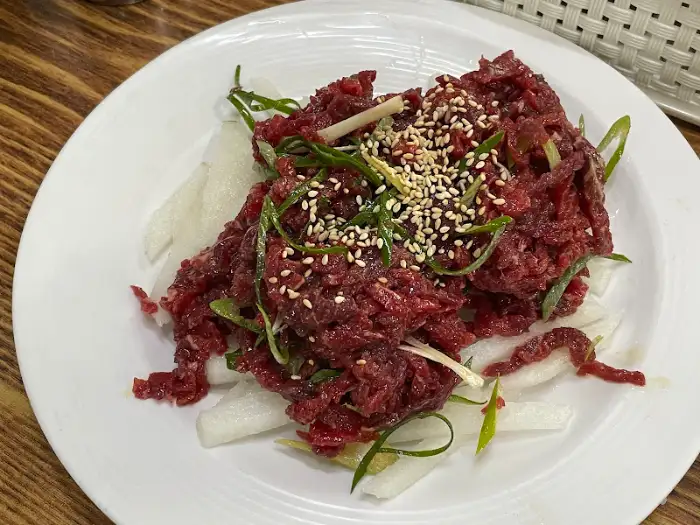 장수하늘소의 육회 모습
