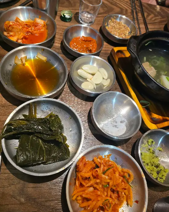화로에 구워지고 있는 소고기