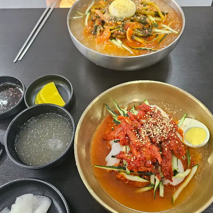 푸짐한 물밀면 비주얼