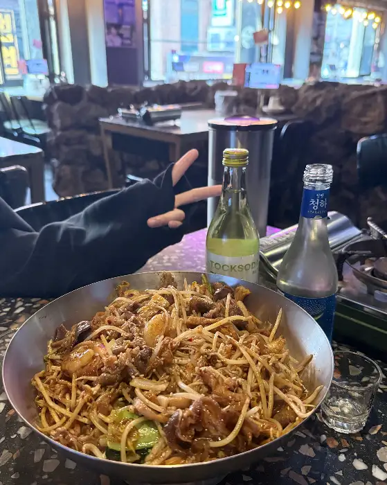 푸짐한 보일링 칠리크랩