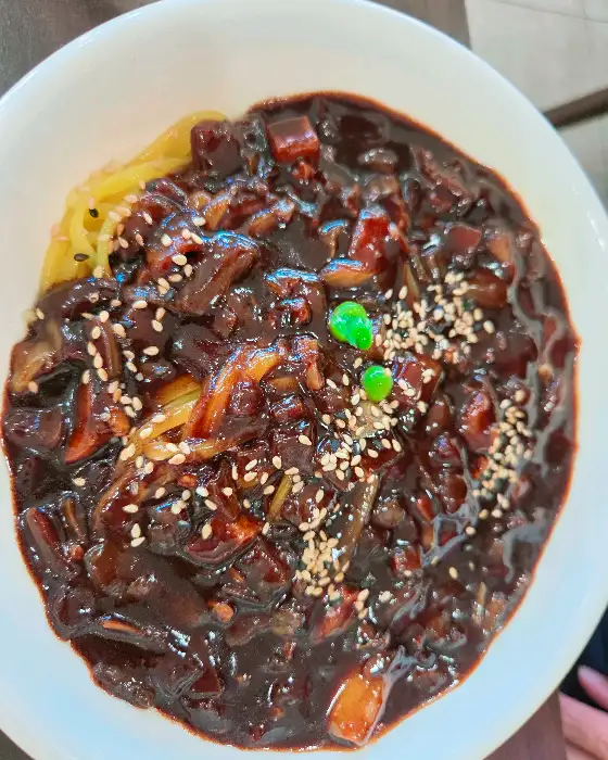춘화루 쟁반 짜장