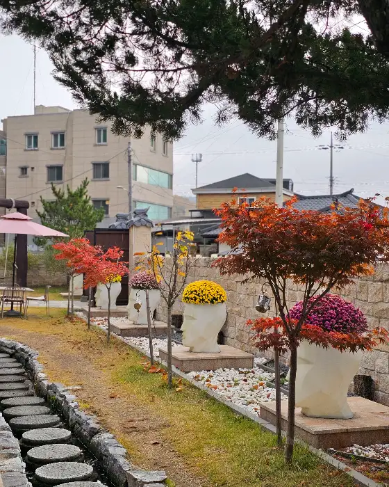 커피홀베이커리 안동풍산점 가을 풍경