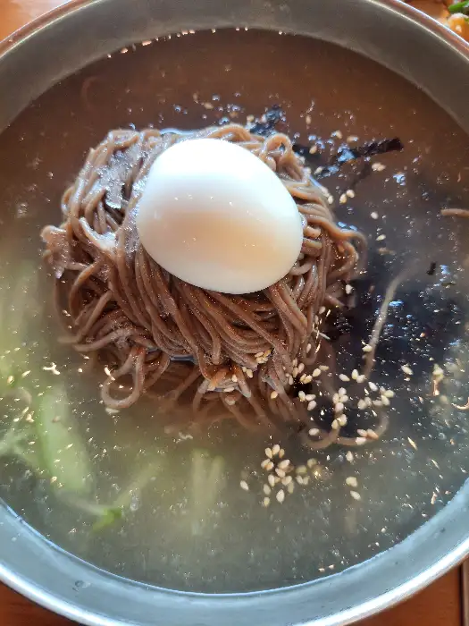 평창 메밀가의 물막국수