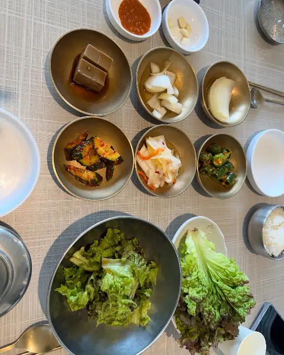 윤기가 흐르는 떡갈비