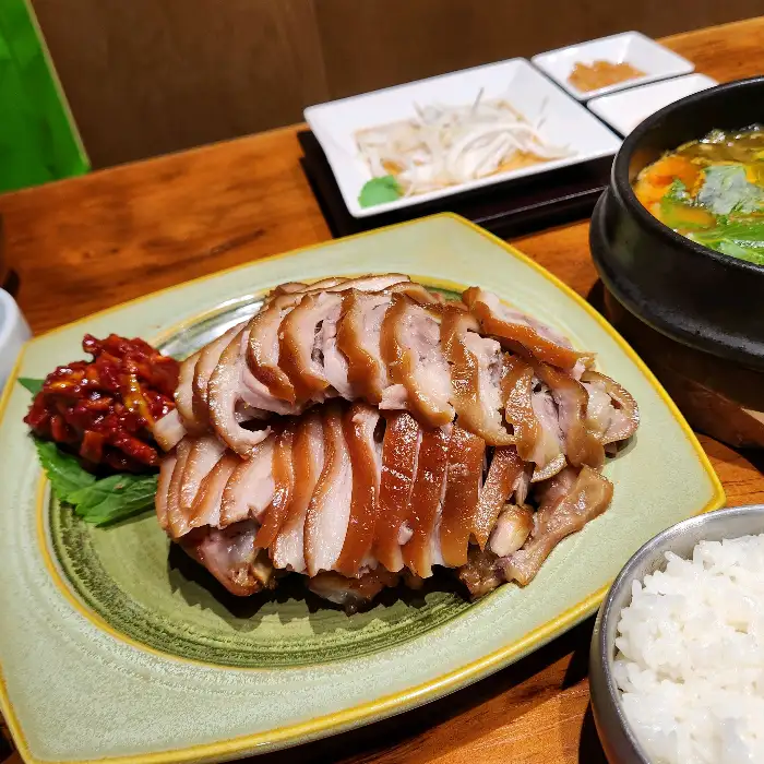 탱글탱글한 족발
