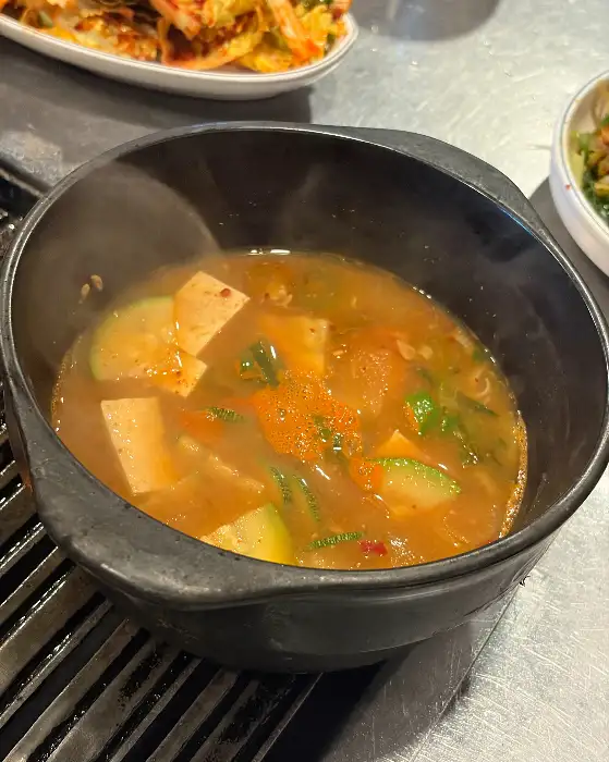 얼큰한 김치찌개