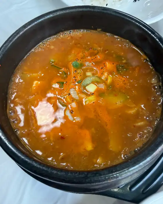 따뜻한 국물의 청국장