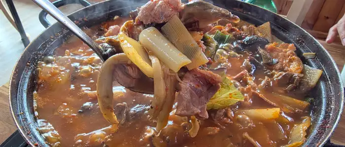 김치찌개 한 숟가락