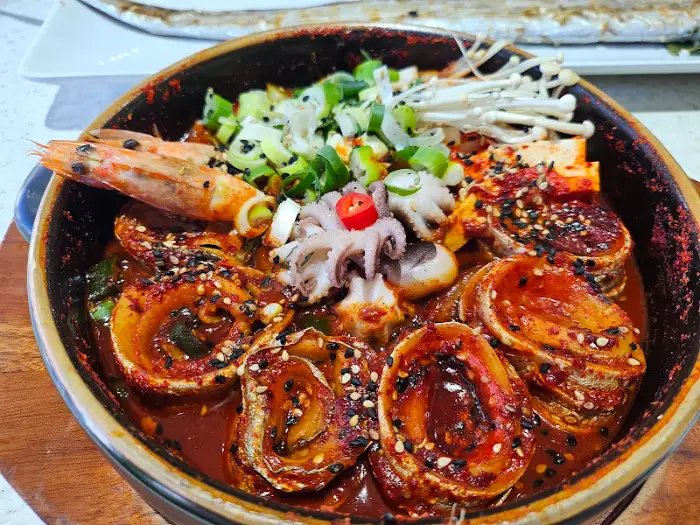 푸짐한 갈치 조림