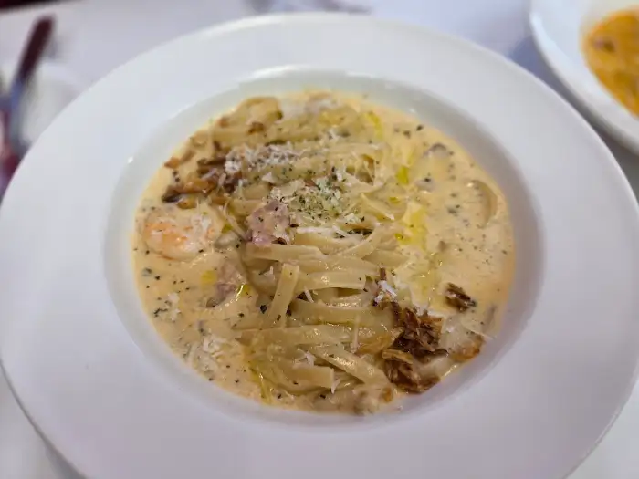 토마토 베이스 파스타