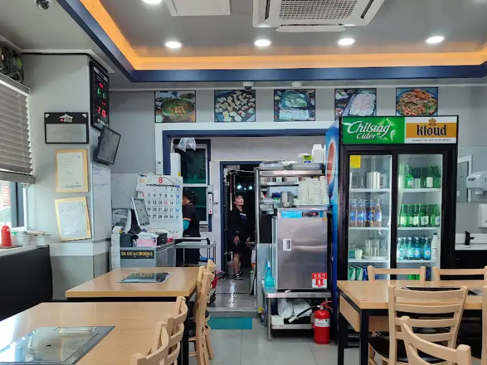 안성장어나라 내부 모습