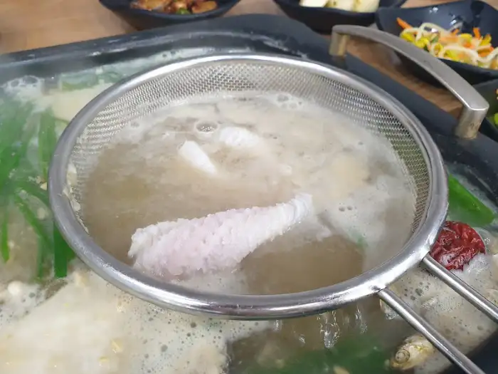 샤브샤브로 익어가는 하모