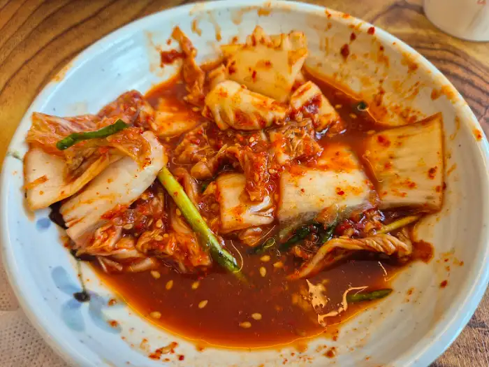 잘 익은 겉절이 김치
