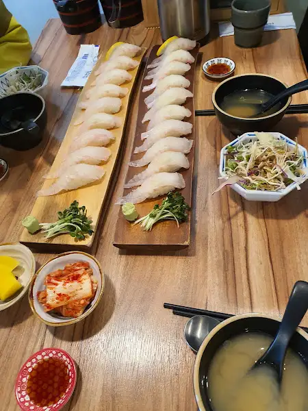 테이블 세팅