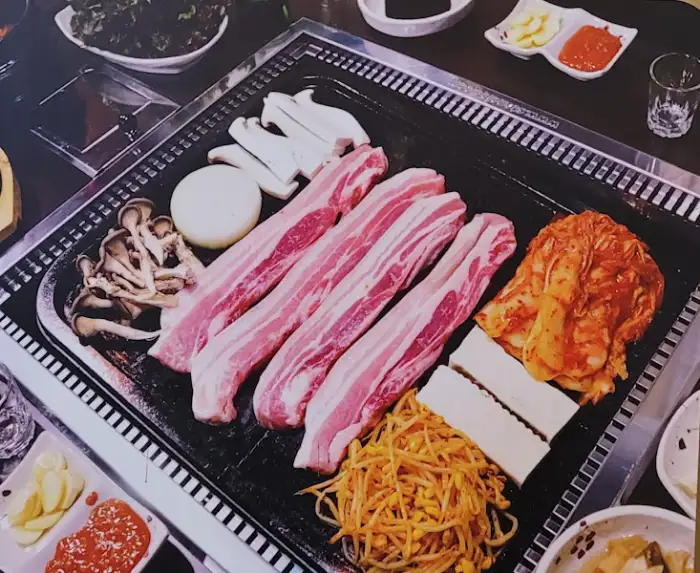 삼겹시대 1900 화성향남점 삼겹살 한상차림