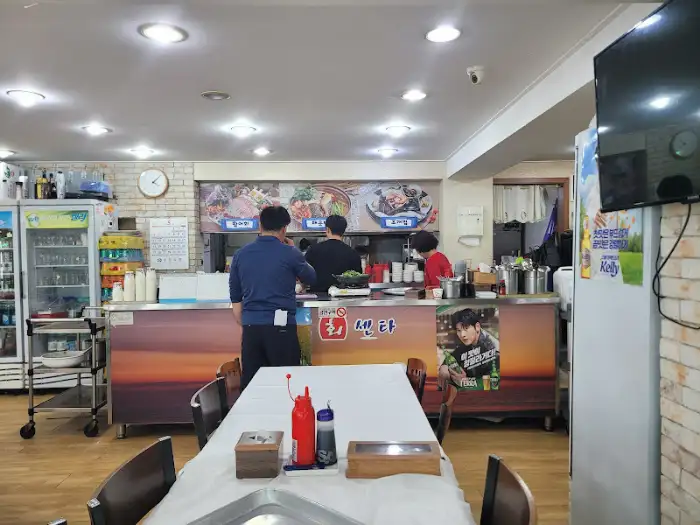 어부네 횟집 주방 모습