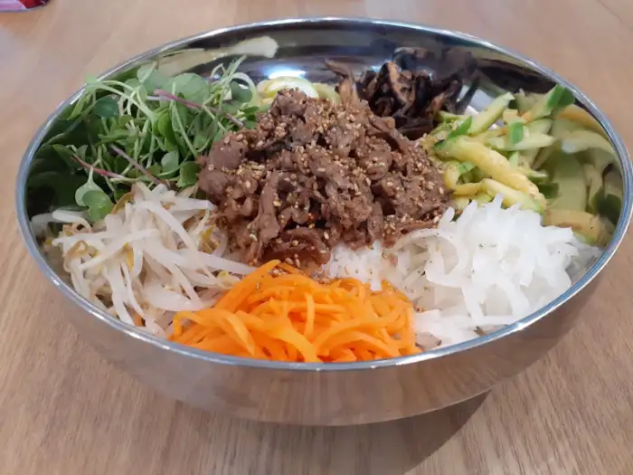 육회 비빔밥