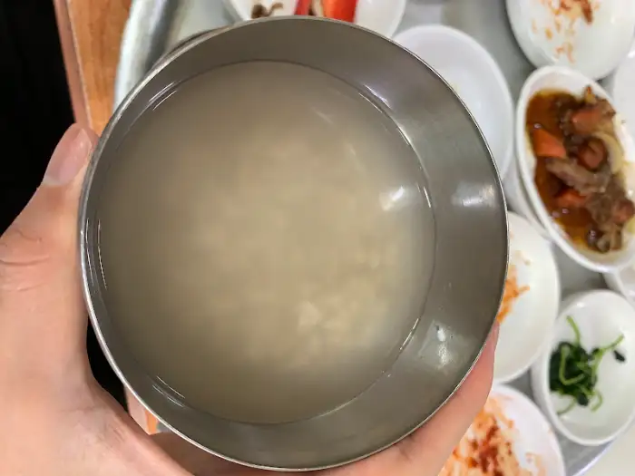 따뜻한 숭늉 한 그릇