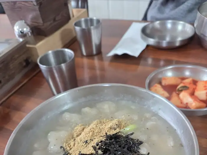 음식 상차림 전체