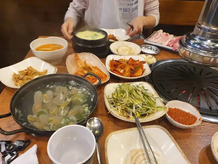 푸짐한 한상차림