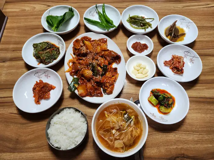 밑반찬과 밥