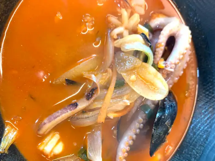 푸짐한 해물 짬뽕