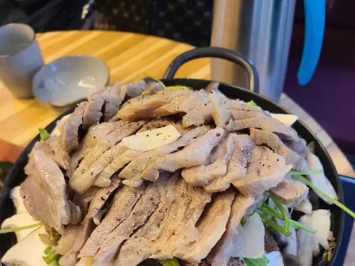 푸짐한 수육