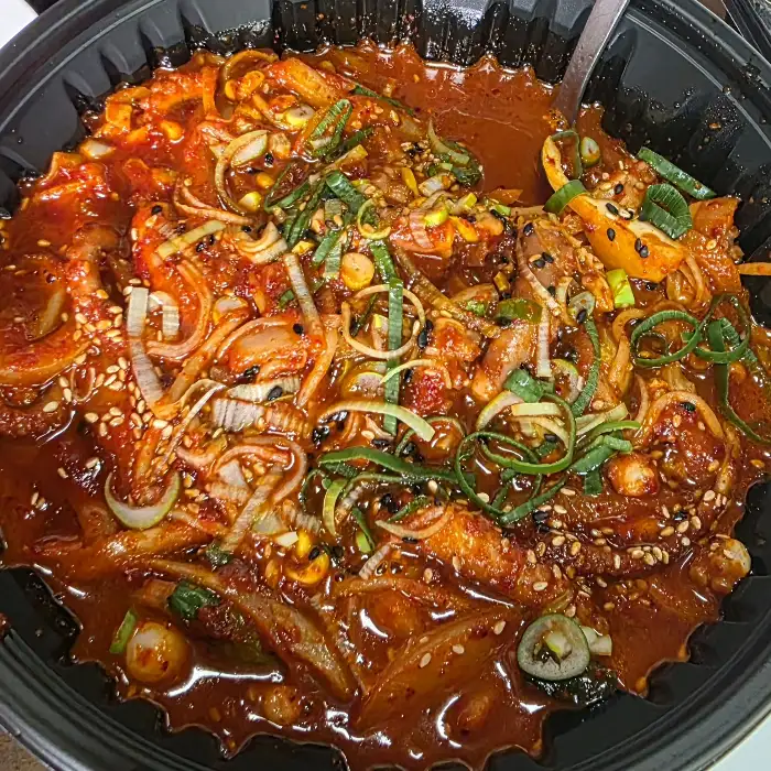 먹음직스러운 낙지볶음