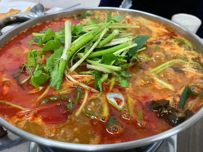 맑고 시원한 국물의 벵에돔 매운탕