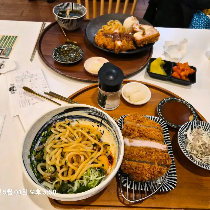 돈까스와 우동 세트