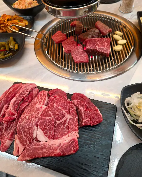 신선한 한우 모듬