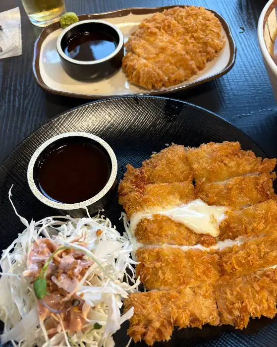 망치 돈까스 플레이팅