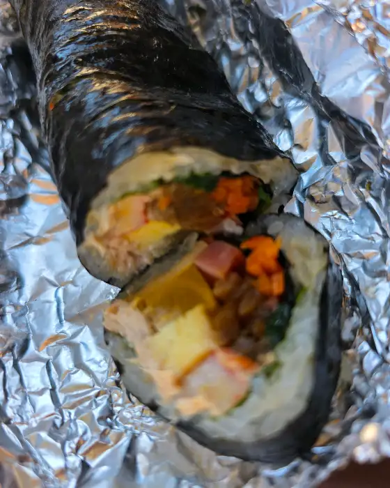 실한 김밥 단면