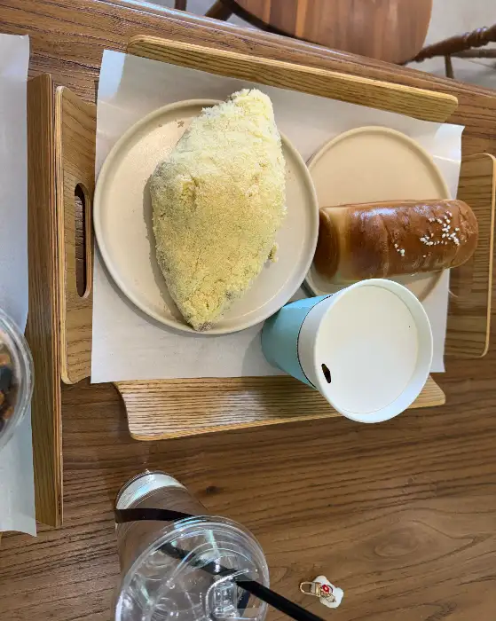커피와 케이크, 크루아상