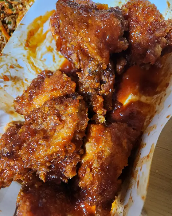 먹음직스러운 치킨 비주얼