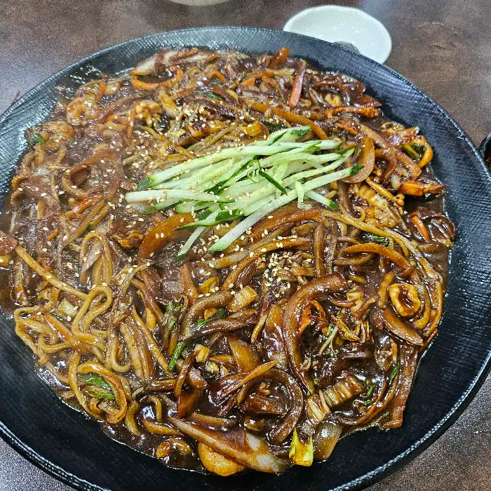 먹음직스러운 짜장면