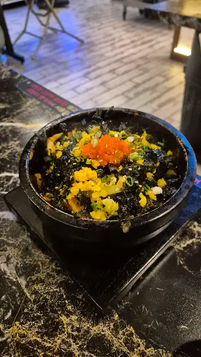 푸짐하게 담긴 계란찜