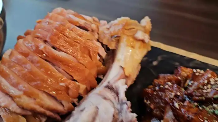 먹음직스러운 족발 플레이팅
