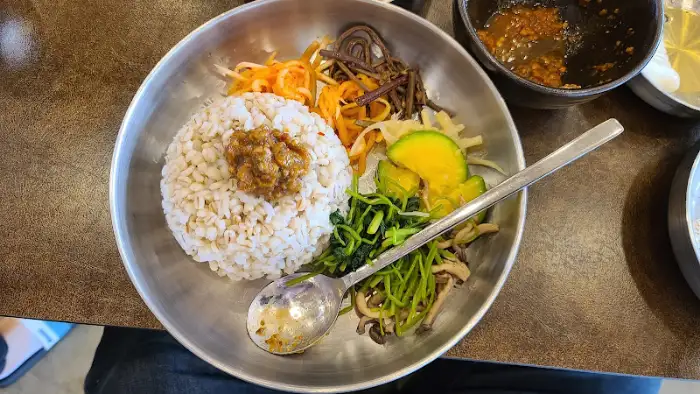 비빔밥 비주얼