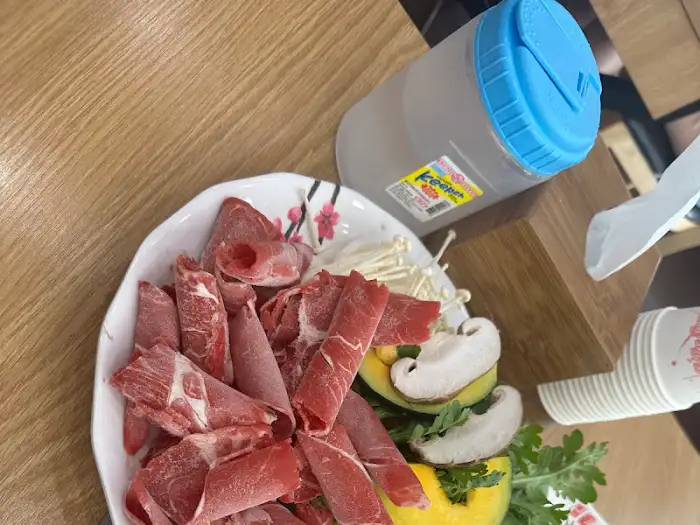 만두전골용 신선한 재료들