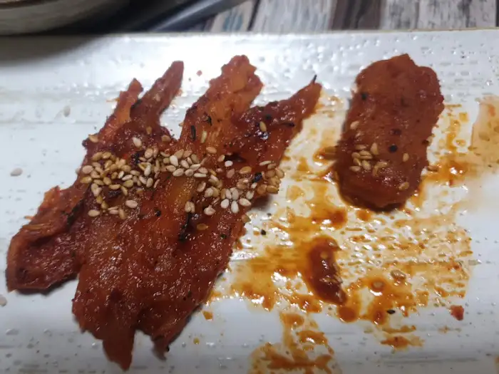 양념에 버무려진 쫄깃한 메뉴
