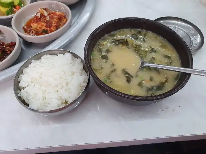 추어탕과 밥 한 공기