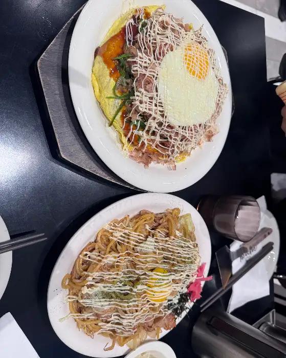 야끼소바와 오코노미야끼의 항공샷