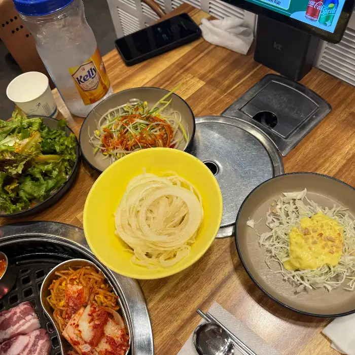 복도야지 계란찜과 밥