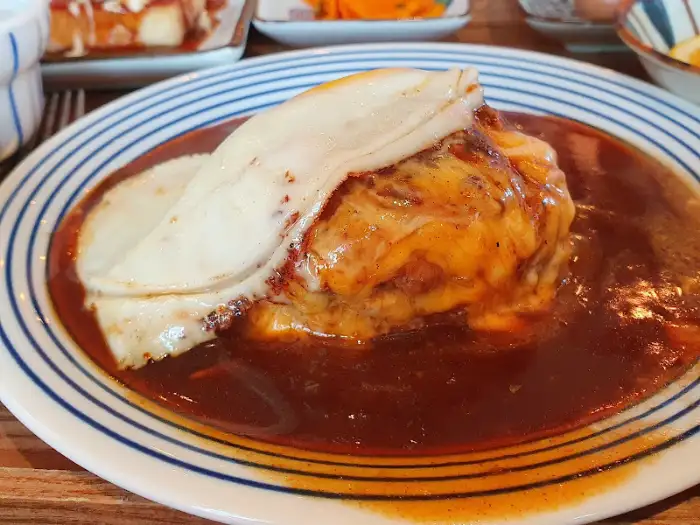 윤휘식당 함박스테이크 클로즈업