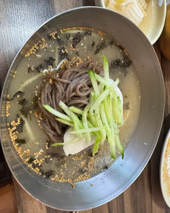 물막국수